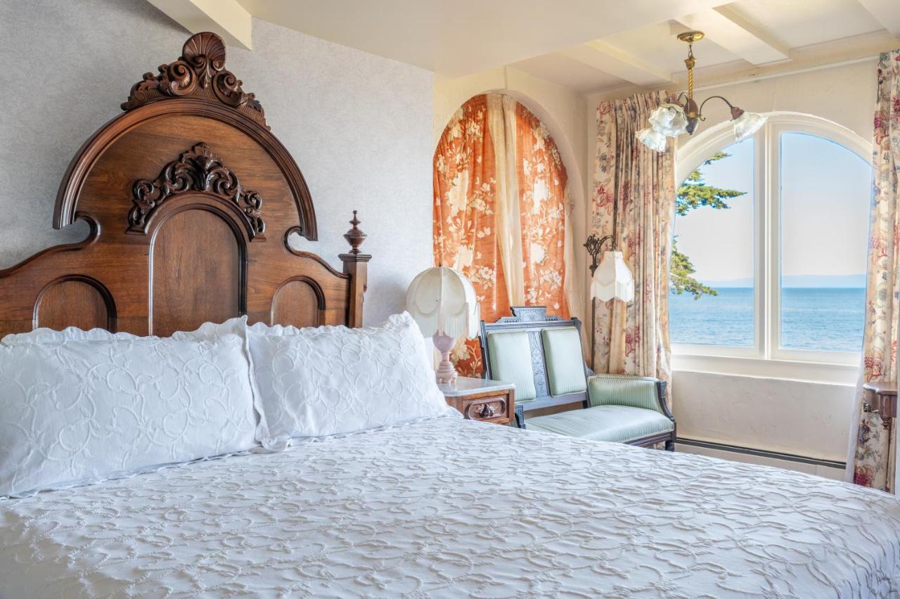 Martine Inn Пасифик Гров Экстерьер фото